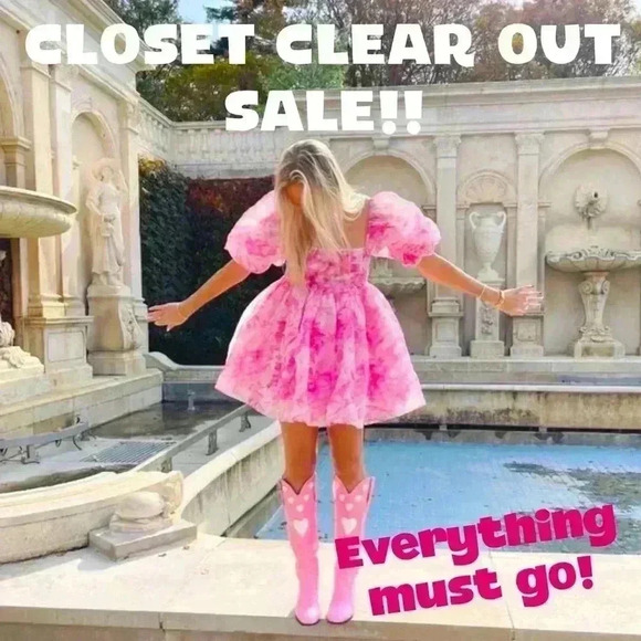 💕🙌🏻🎉 MAKE OFFERS ✅ ✅ everything must go! - Picture 1 of 1